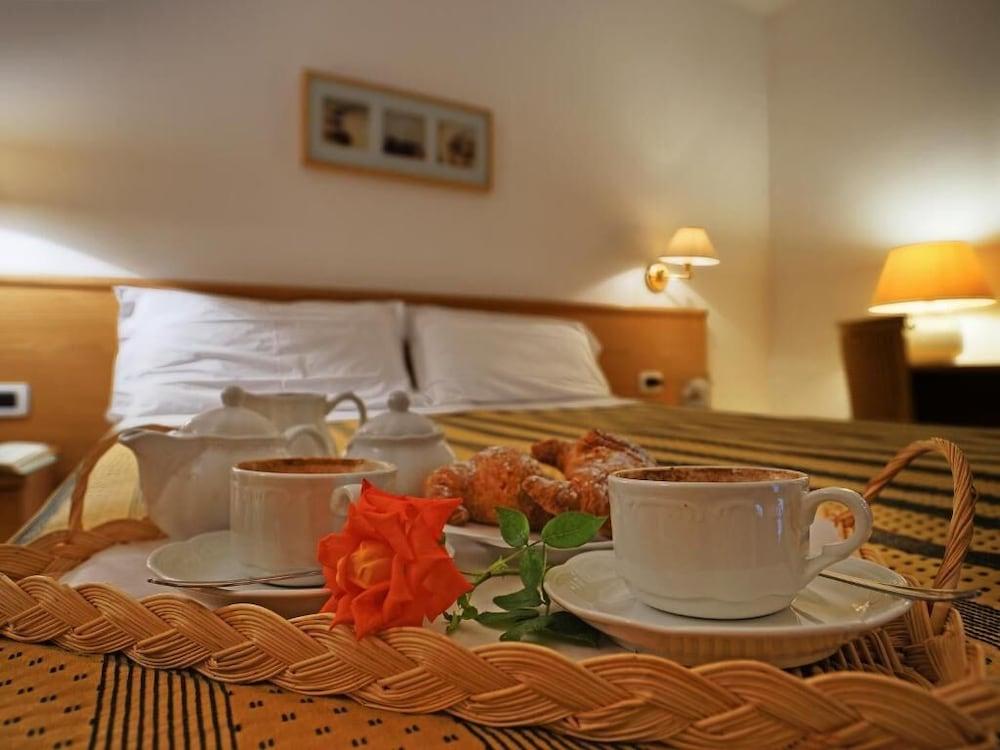 Hotel La Luna Ischia Kültér fotó