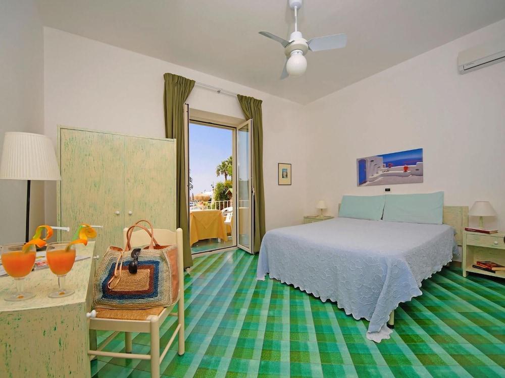Hotel La Luna Ischia Kültér fotó